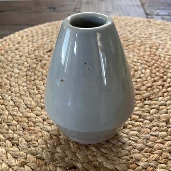 VELVET By Graham & Spencer Bud Vase Mist - Picture 3 of 3